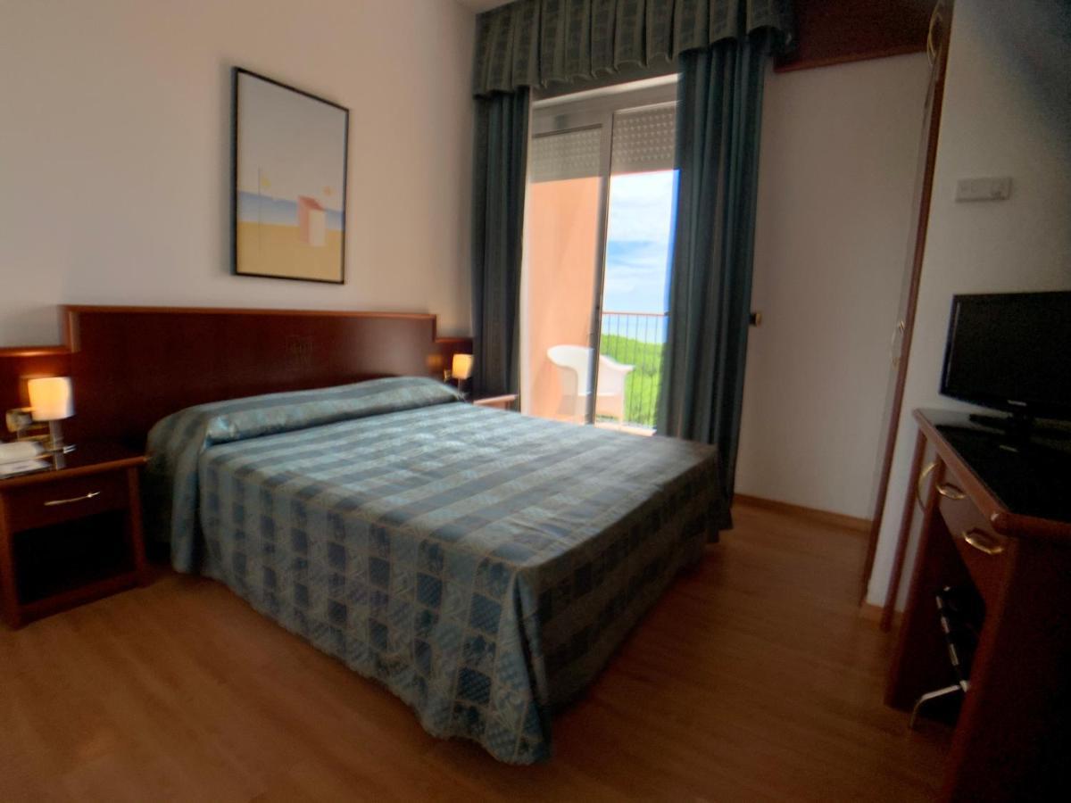 Hotel Beau Rivage Pineta Lido di Jesolo Exteriör bild