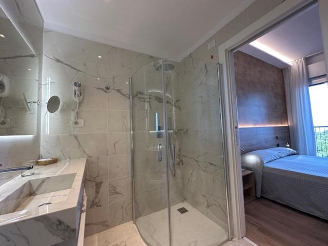 Hotel Beau Rivage Pineta Lido di Jesolo Rum bild