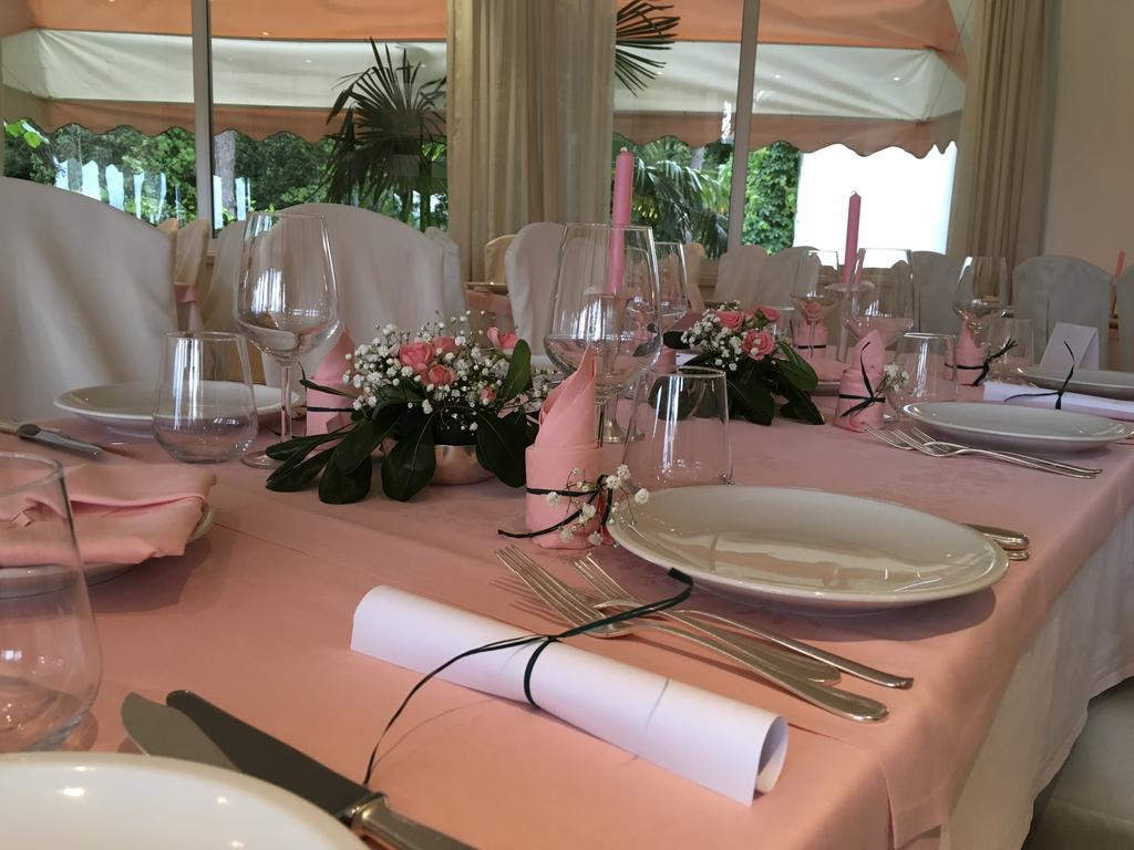 Hotel Beau Rivage Pineta Lido di Jesolo Exteriör bild