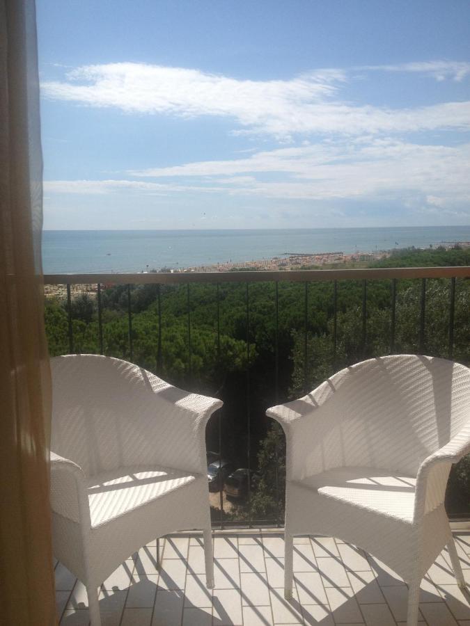 Hotel Beau Rivage Pineta Lido di Jesolo Rum bild